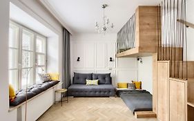 Marta Old Town Apartment